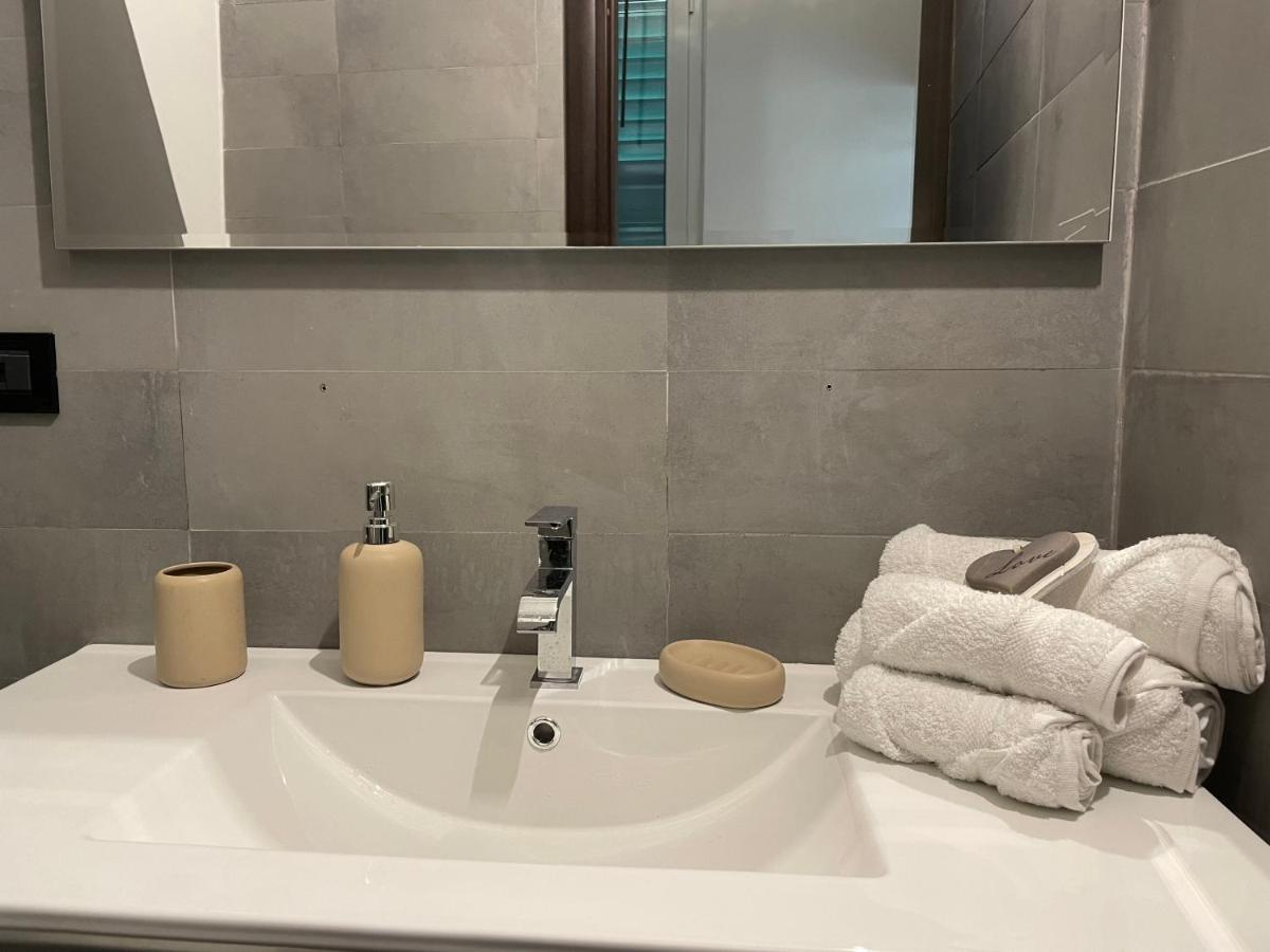 La Chicca Acquario Luxury Viewpoint Apartment Genoa Bagian luar foto